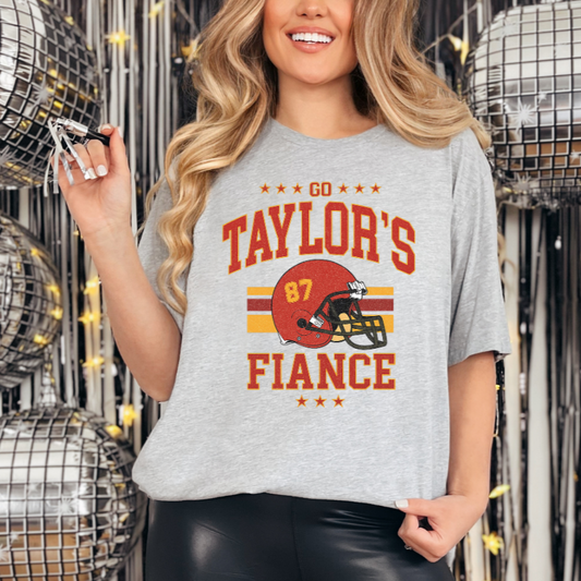 Go Taylor's Fiancé Chiefs-Inspired T-Shirt